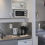 Smartappart Grusse 아파트호텔 3*