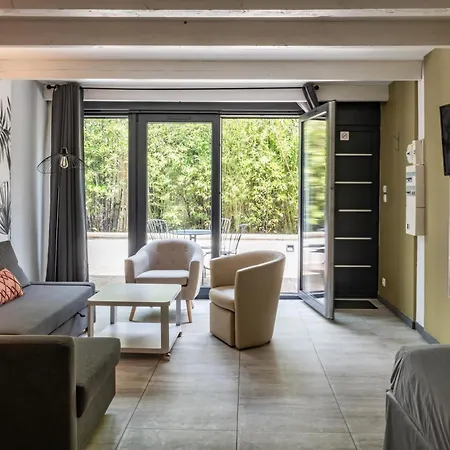 Smartappart Grusse Apartahotel Caen