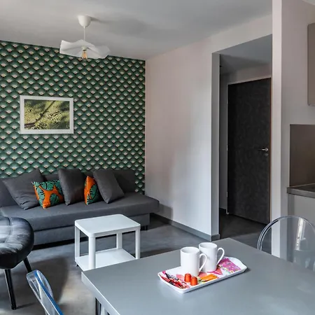 Smartappart Grusse Apartahotel 3*