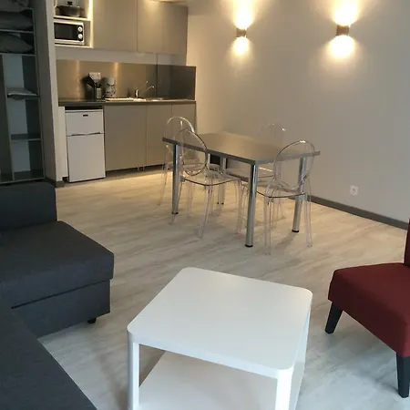 Apartahotel Smartappart Grusse Caen