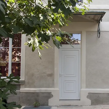 Apartahotel Smartappart Grusse 3*