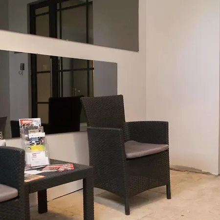 Smartappart Grusse Apartahotel 3*