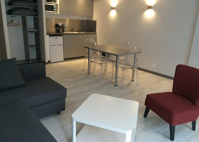 Aparthotel Smartappart Grusse Caen