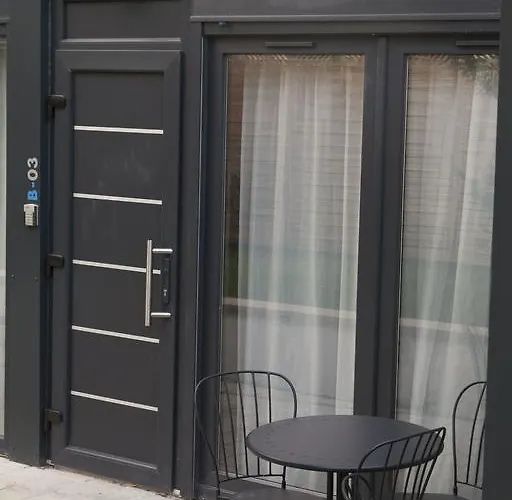 Aparthotel Smartappart Grusse 3*